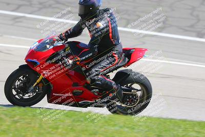 media/Apr-23-2022-Fastrack Riders (Sat) [[cb2d6ae73d]]/LEVEL 1/1145AM TURN 3 AND 4/